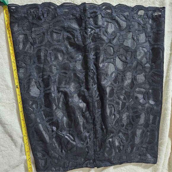 Kenar women's Black Lace overlay skirt size 10 - Picture 4 of 4